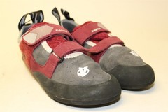 Evolv Elektra Womens Size 38 7.5 Merlot Grey Climbing Approach Bouldering Shoes