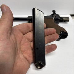 Daisy Airsoft Luger «Detailed Replica» Model 08 With Operators Manual