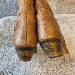 Vintage Dingo Womens Western Cowboy Boots Tan Leather Pointed Toe Brass Heel 8.5