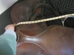 Used /vintage ? saddle unknown. Read description for details.
