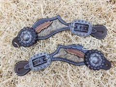 Western Women’s Spur Strap Set with Leather Leaves on Cowhide, Raw Metal Concho