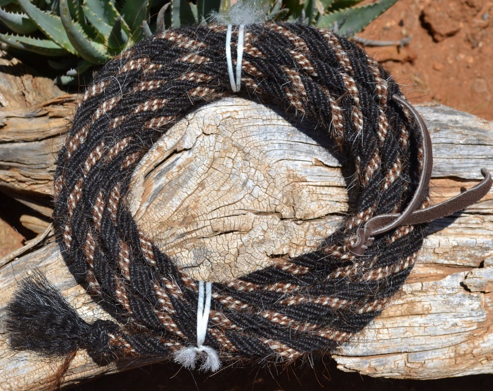 Jose Ortiz 3/8″ Mane Hair Mecate Reins 6 x 22′ – Black, Chestnut & White