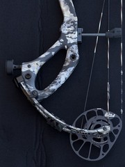 PSE Sicario FDS Compound Bow! 24.5-30″ 40-50#’s Kryptek 357 FPS IBO! RIGHT HAND