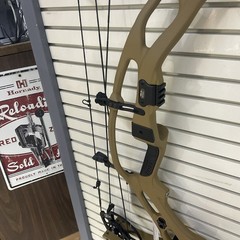 Hoyt RX-9 HBX Gen4 Compound Bow RH 60-70Lbs 27.25-28″ Bourbon