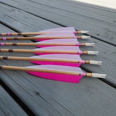 Half Dz 11/32 Cedar Arrows 31″ RW Fletch 5″ 35-45# With 130gn Field Points