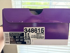 Nike SB Nyjah Free 2 White Black Wild Berry Skateboarding Shoes US 9.5