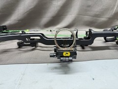 Mathews Halon 32 RH 70lb Compound Bow – (USED)