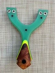 Custom Handmade. Hunting Slingshot. OTT. 90mm.