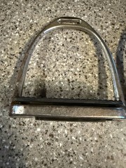 Set Of Fillis Stirrup Irons 12 Cm (4.7”) With rubber Tread pads Well Loved