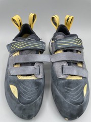 Evolv Shaman Men’s Size 7 Black Yellow Rock Climbing Shoes
