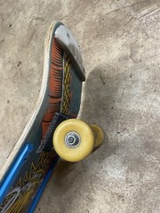 1988 Powell Peralta Caballero Cliver yellow Ban this Dragon blue stain rare OG