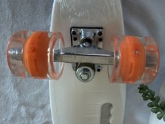 Brand new STM Mini Skate Board – 23 in length x 6.2 in width. Wheels Lights Up!
