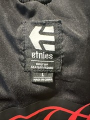 Etnies Santa Cruz Black Vest Size Large Skateboarding Streetwear Rare 🔥