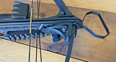 Barnett RC 150 classic lightweight compound compact crossbow w/2 bolts black
