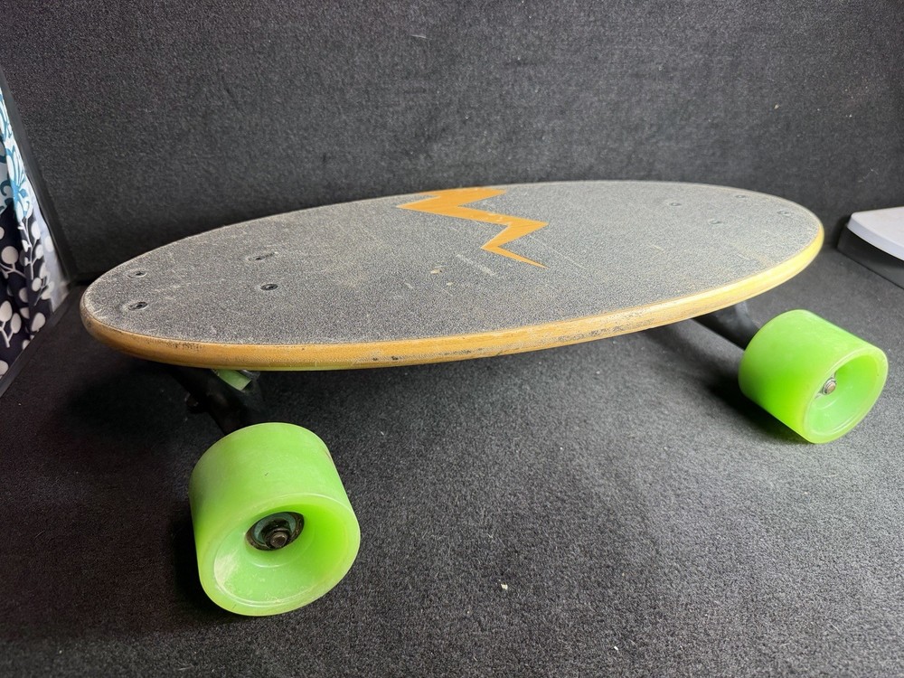 Eggboards Bamboo Mini Cruiser Skateboard Green Wheels Short Deck, wheels frozen