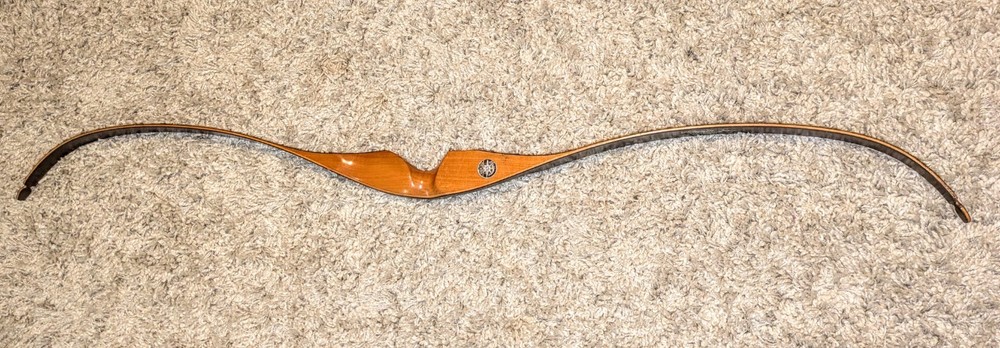 Shakespeare Archery The Sierra Model X 18 Recurve Bow 52in 45lb Vintage USA Made