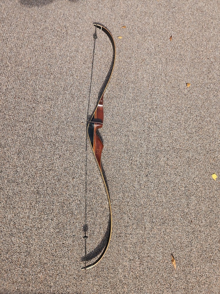 VTG RARE 61 Pounds Browning Cobra I Recurve Bow 2N600-1 / R.H. 61# 50″ 1 Lb 7 OZ