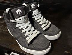 Osiris Clone Skateboarding Shoes US 9 Medium Width Used in Great Condition