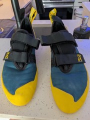 Five Ten Gym Master Climbing Shoes Men’s US 10 EU 43 Blue Yellow EUC!