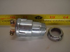 UNIVERSAL IGNITION SWITCH LOCK FLUSH MOUNT 24-VOLT 2-KEY 3 POSITION ON OFF START