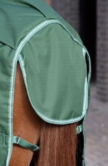 Saxon Defiant Green Horse Blanket – 1200D Standing Neck Lite