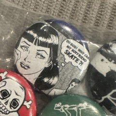 Thrasher Magazine – “Usual Suspects” Button Pins 5 Pack – New! Size: 1in