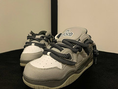 Q-AND Gray Low Top Skateboarding Sneakers Shoes US men’s 8 size (D, M)