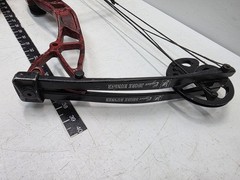 CAJUN SHORE RUNNER BOWFISHING BOW R/H ZEBCO REEL