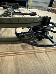 Mathews Lift X 29.5 RH Compound Bow, Ambush green,