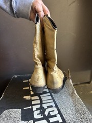 Dingo Western Boots Tan Leather US Size 8.5 Womens Vintage, broken-in well loved