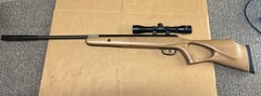 Benjamin Titan NP .177 Cal Break Barrel Air Rifle w/ CenterPoint Scope