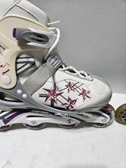 Bladerunner Phaser Adjustable Inline Skates Youth 5-8 White With Stars Manual