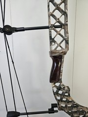 Mathews Helim Heli-m Compound Bow