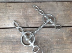 Antique iron twisted driving horse bit, 100+ years old, good condition