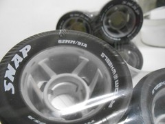 Atom Snap 62mm/91A Roller Skate Wheels Black Set of 8 NEW
