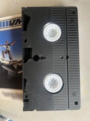 411VM. Issue Twenty-Four – Sept/Oct 1997 – Daewon Song Cover – Jon Fitisemanu