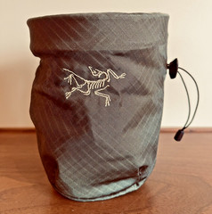Arc’teryx Ion Chalk Bag Small TATSU Colorway Climbing Chalk Bag SAMPLE NWT