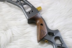 Akusta 25″ Fotron CNC Recurve Riser / Right Hand / Metal Gray