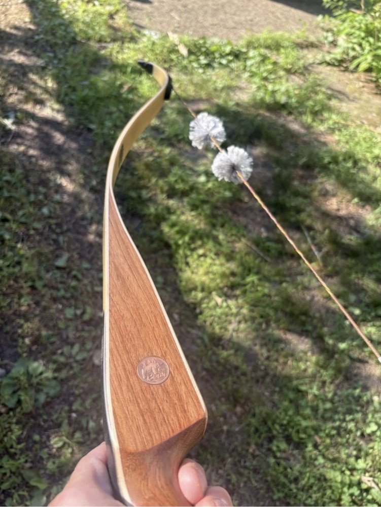 2026 Left Hand Bear Archery G62 Recurve Bow 62in 45lb @ 28in