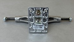 (QTY:1) Thunder Trucks Lights Polished Trucks II-148