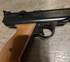 Daisy Powerline 717 Pellet Pistol In Great Working Condition