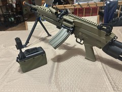 Cybergun x FN M249 MINIMI «Featherweight» Airsoft Machine Gun W/ A&K 1500rd Box
