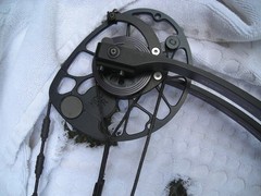 NICE GENTLY Used Mathews Halon X BLACK Bow 70 Lbs RIGHT HAND
