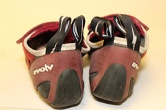 Evolv Elektra Womens Size 38 7.5 Merlot Grey Climbing Approach Bouldering Shoes