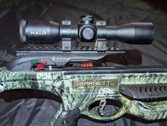 Barnett Whitetail Hunter STR MO Camo Crossbow with 4×32 Scope 375 FPS