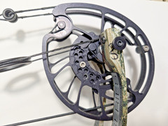PRIME Black 9 Draw Length 27.5-33″ 60-70 lbs Compound Bow Package! Right Hand!
