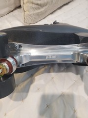 Jackson Finesse Roller skate w/ Pilot plate and Atom wheels (size 12)