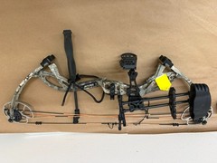 Bear Cruzer G2 compound bow, 26” draw, #70 pull RH