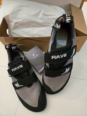 Climb X Rave Granite Men Size 8 Gray Solid Neutral Strap Rock Climbing Shoes NEW