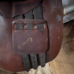 Pessoa Jumping/Close Contact Brown Saddle 19 in with Stirrup Leathers and Irons